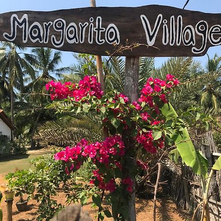 Margarita Village Kite School Kalpitiya Bagian luar foto