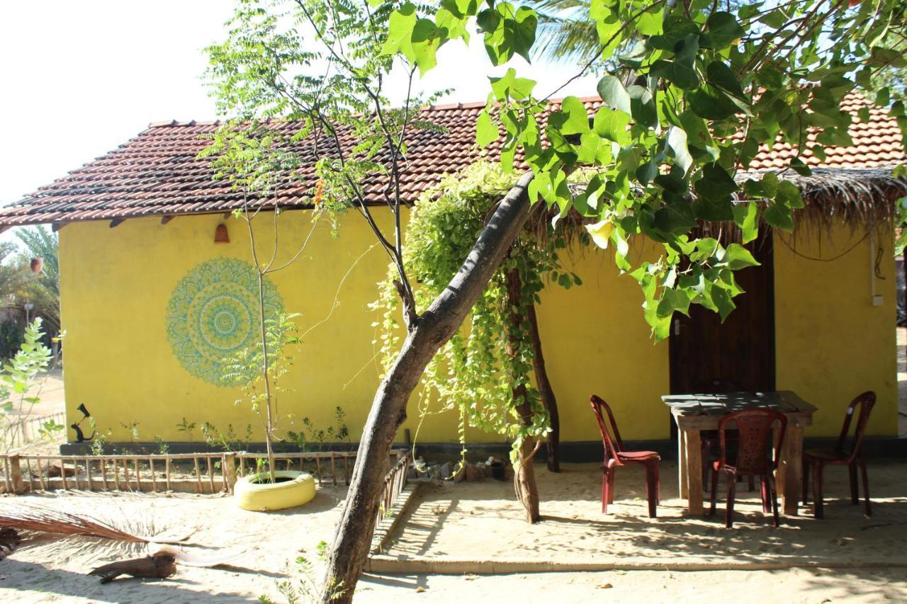 Margarita Village Kite School Kalpitiya Bagian luar foto